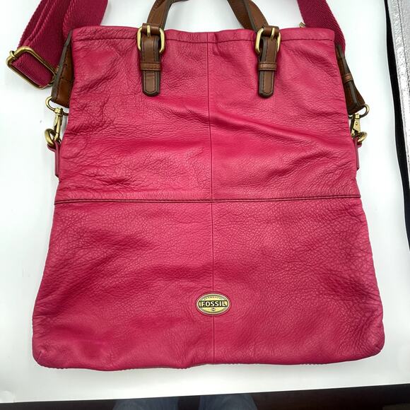 Fossil Explorer Foldover Leather Crossbody Shoulder Bag Fuchsia Hot Pink Purse - Picture 4 of 8